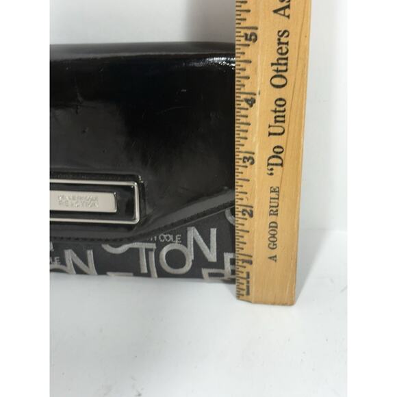 Kenneth Cole Reaction Gray Black Signature Canvas FauxLeather Wallet Clutch Lady - Picture 5 of 6